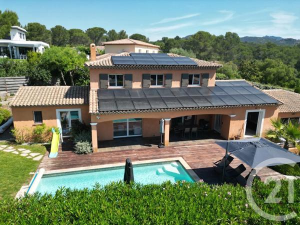 Maison à vendre  6 pièces - 210 m 2   FREJUS  - 83