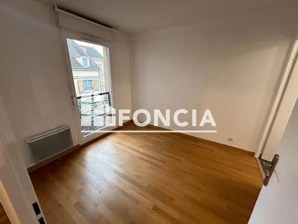 Location Appartement 2 pièces 43.77 m² - RUE L'HOTEL DES POSTES Longjumeau 91160