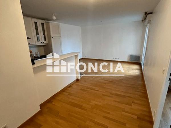 Location Appartement 2 pièces 43.77 m² - RUE L'HOTEL DES POSTES Longjumeau 91160