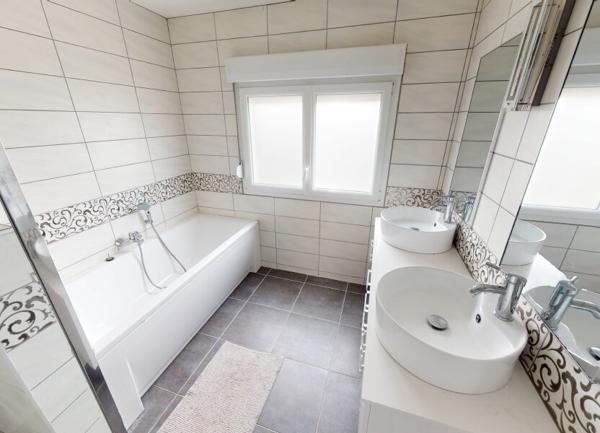 Maison à vendre    5 pièces •  Maizières-lès-Metz