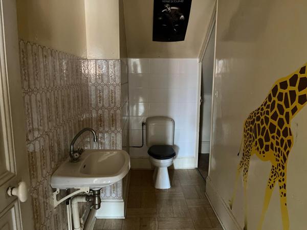 Appartement 4 pièces 95m² à vendre Vichy 03200 Hôtel de ville 109000€ - Micro.immo