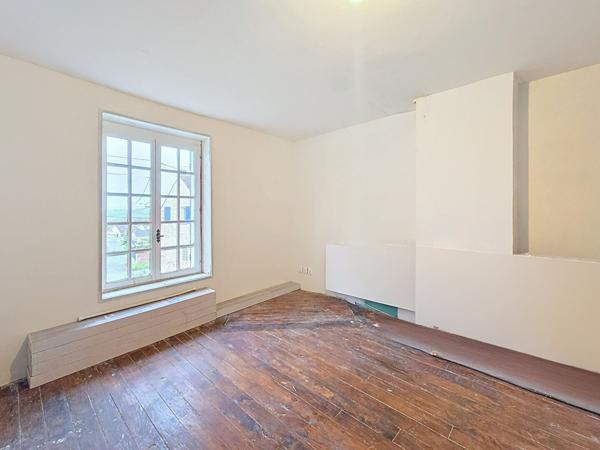 Maison rénovée à vendre de 5 pièce(s) à Boissy le Châtel