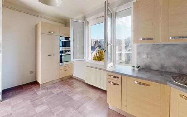 Appartement à vendre    4 pièces • 81,96 m2 Rodez