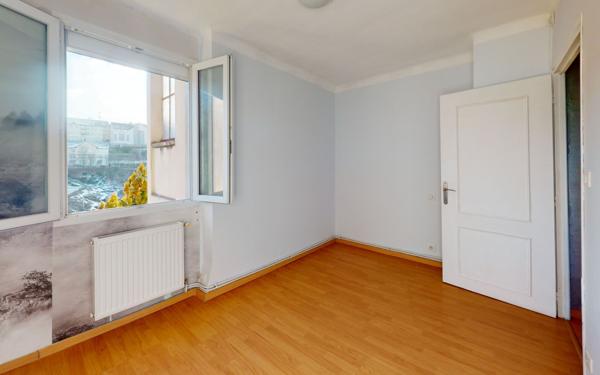 Appartement à vendre    4 pièces • 81,96 m2 Rodez