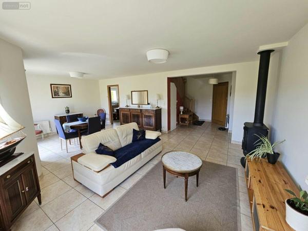 Maison individuelle à vendre à Pluméliau-Bieuzy dans le Morbihan (56930), ref : 063-408