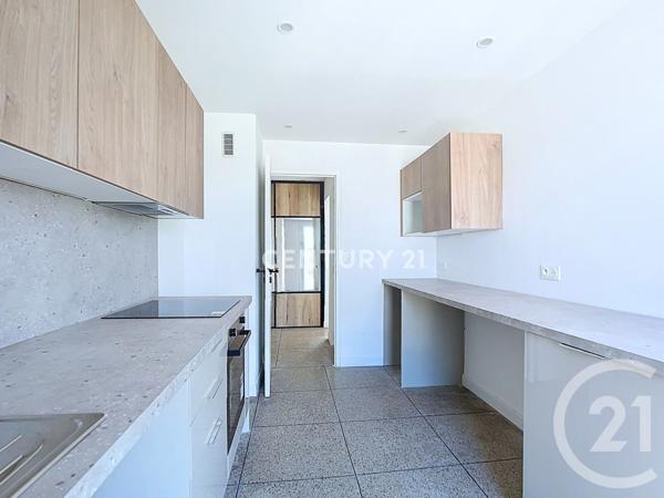 Appartement à vendre  5 pièces - 80,34 m2 LA PENNE SUR HUVEAUNE - 13