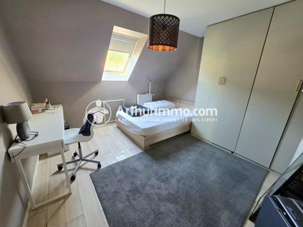 Vente                                                      Maison
                        
                     6 pièces                      120 m2                     à Saint-Pierre-du-Perray
