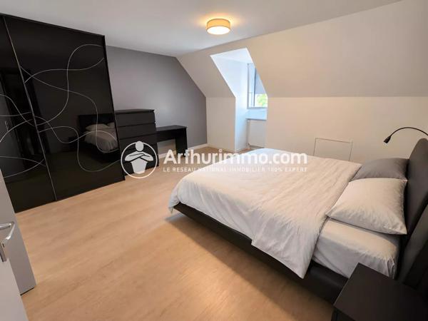 Vente                                                      Maison
                        
                     6 pièces                      120 m2                     à Saint-Pierre-du-Perray