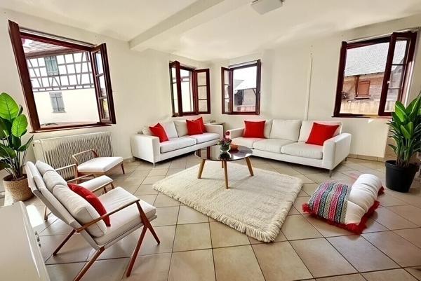 Maison de ville en impasse sans travaux