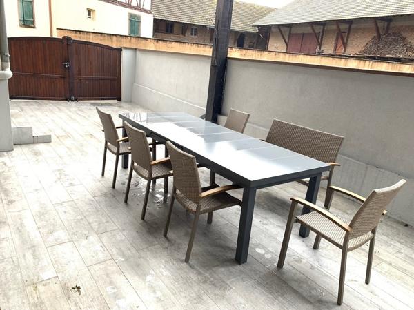 Maison de ville en impasse sans travaux