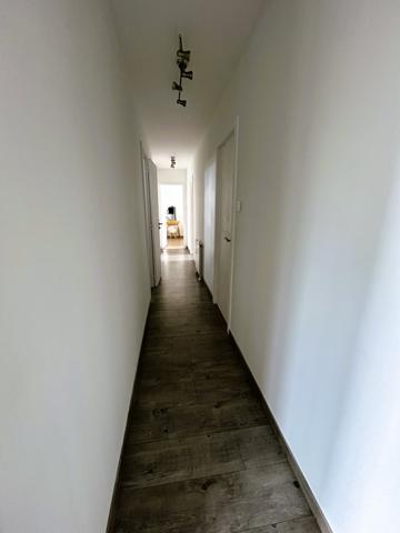 MAISON DE PLAIN-PIED RENOVEE 3 CHAMBRES GARAGE JARDIN