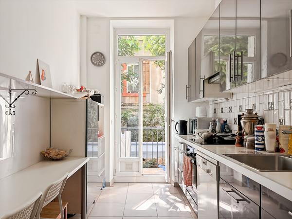 George Clémenceau - Rez de Jardin T3 79m2 + 80m2 de jardin Cinq avenues 13004 Marseille