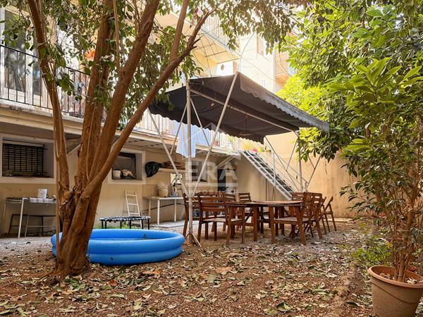 George Clémenceau - Rez de Jardin T3 79m2 + 80m2 de jardin Cinq avenues 13004 Marseille