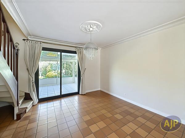 Vente maison Nantes : 470 000 € - AJP Immobilier Nantes Ouest