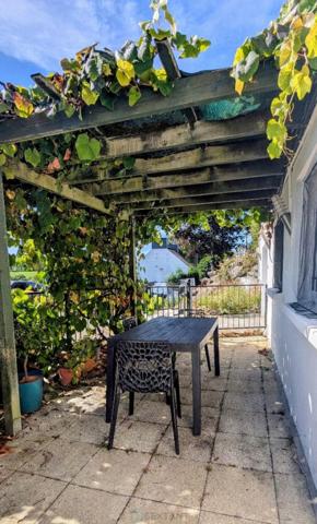 Belle propriété familiale avec piscine chauffée et vue dégagée