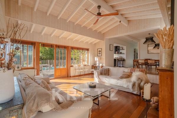 Mérignac, limite Caudéran : Maison 5 chambres avec piscine, entre charme Arcachonnais et esprit Ferr