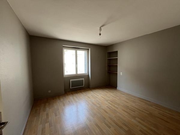 Maison à vendre |  Chalais |  3 pièces | 64 m²