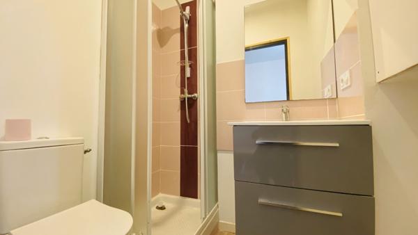 Quimper (29000) T1Bis meublé de 24 m² - Proche gare et centre-ville à pieds