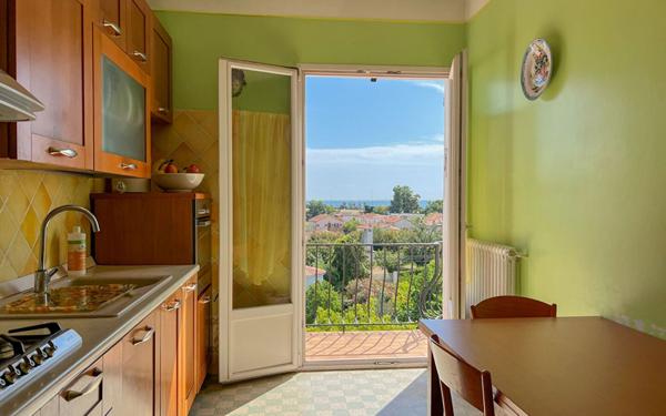 Maison à vendre    5 pièces • 132 m2 Villeneuve-Loubet