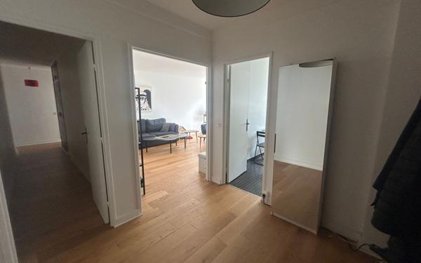 Appartement à louer    3 pièces • 86 m2 Paris 13