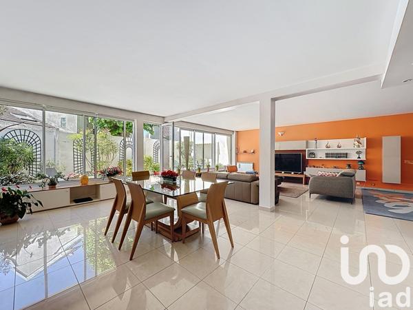 Appartement 7 pièces de 210 m² à Melun (77000)