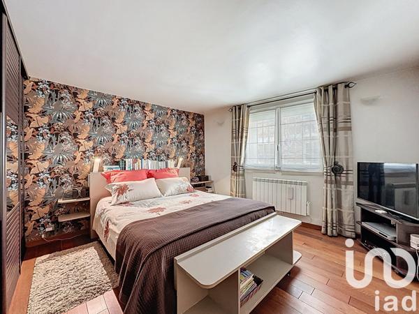 Appartement 7 pièces de 210 m² à Melun (77000)