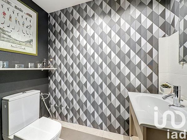 Appartement 7 pièces de 210 m² à Melun (77000)