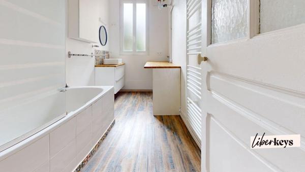 Appartement 4 pièces lumineux de 72 m² – Courbevoie, Bécon