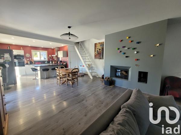 Maison à vendre 4 pièces 125 m² Bezouce