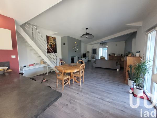Maison à vendre 4 pièces 125 m² Bezouce