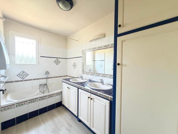 MAISON 110m2, 3 chambres, garage, jardin!