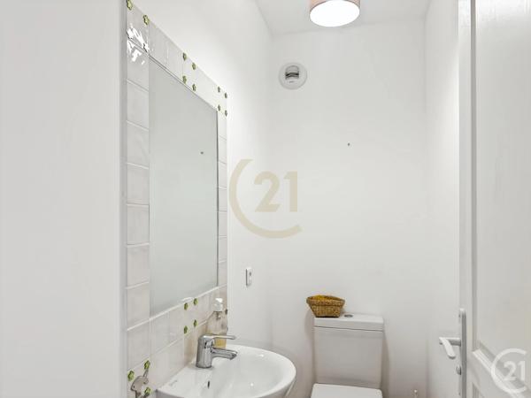 Appartement T3 à vendre  3 pièces - 77,29 m 2   L ILE ROUSSE  - 202