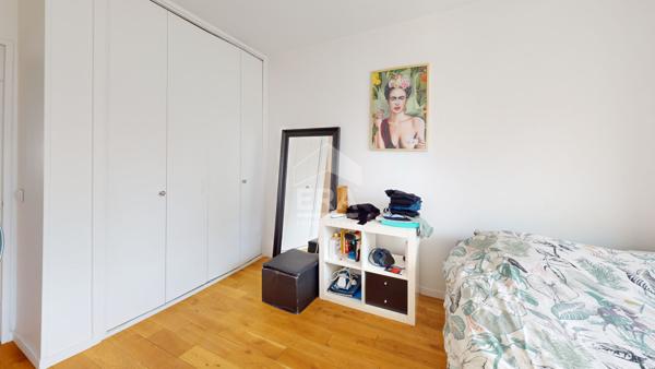 Appartement Paris 3 pièces 72 m2 avec balcon