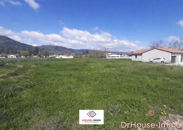 Terrain à vendre de 818 m²
