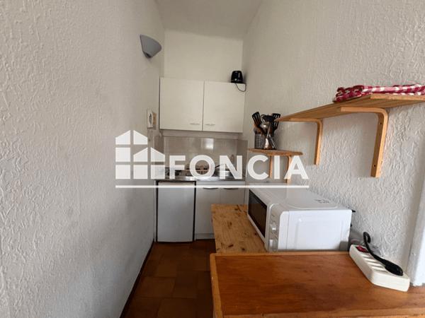 Location Studio meublé 31.53 m² - Nimes 30000
