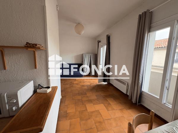 Location Studio meublé 31.53 m² - Nimes 30000