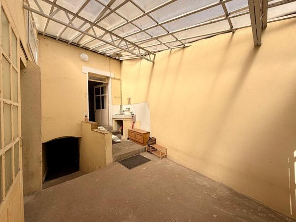 Saint Julien de Concelles - Le charme de l'ancien, le confort du DPE B et un terrain de 809 m² : une maison de caractère pleine de potentiel à seulement 20 min de Nantes !