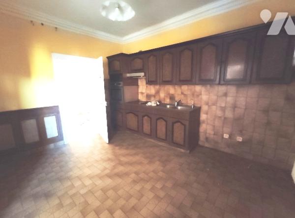 BELLERIVE/Allier - Proche Centre

                    MAISON Années 30 avec Jardin et Garage