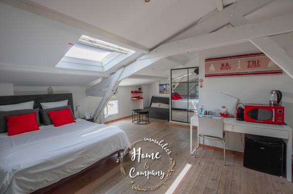 Maison
                                                                                                                                                                                                                                                                                                                        6 pièce(s)                                                                                                                                                                                                          4 chambre(s)                                                                                                                                                                                                          203.63  m²