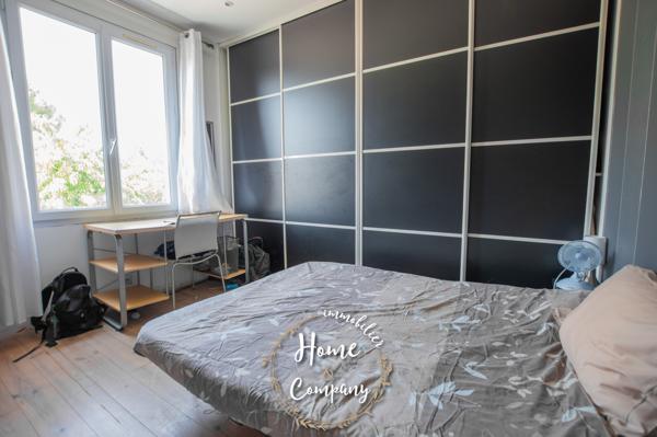 Maison
                                                                                                                                                                                                                                                                                                                        6 pièce(s)                                                                                                                                                                                                          4 chambre(s)                                                                                                                                                                                                          203.63  m²