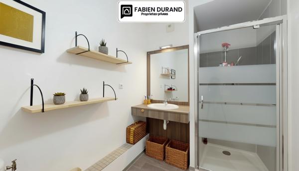 En Exclusivité : Appartement T2 récent avec terrasse et garage sans vis à vis