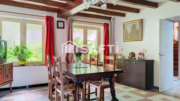 Maison avec dépendance au centre de Pont-de-Veyle