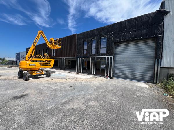 Local commercial Limoges 800 m2 , Limoges