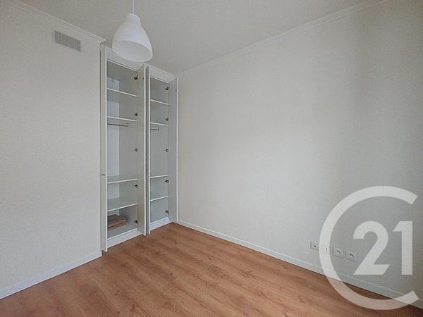 Immeuble à vendre  206,75 m2 ST DENIS - 93