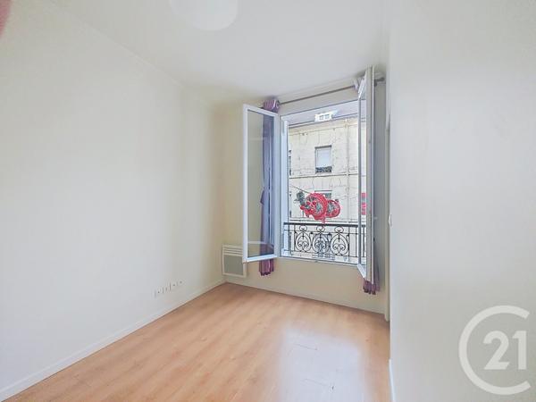 Immeuble à vendre  206,75 m2 ST DENIS - 93