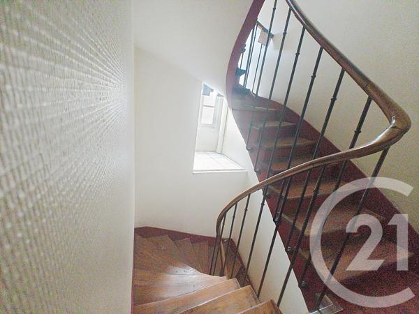 Immeuble à vendre  206,75 m2 ST DENIS - 93