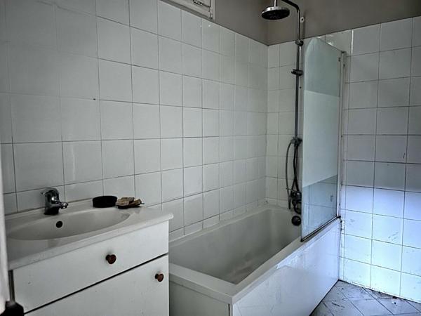 Appartement Bessenay 4 pièce(s) 74 m2