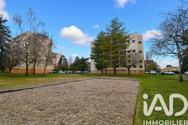 Appartement à vendre 3 pièces 74 m² Bourgoin-Jallieu