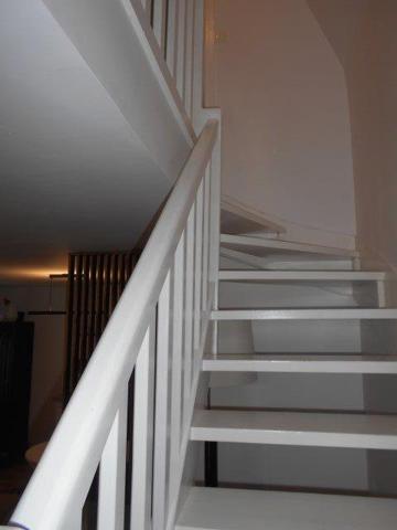 Appartement maison de ville en duplex, de type T3, offrant une surface habitable de 71 m², hyper centre ville