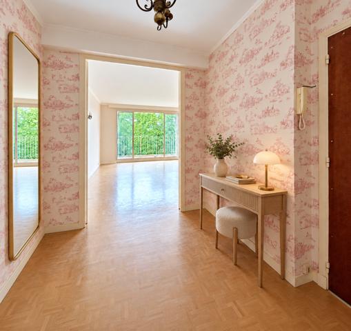 Appartement
         3 pièces
        - 74 m² 560 000 € *